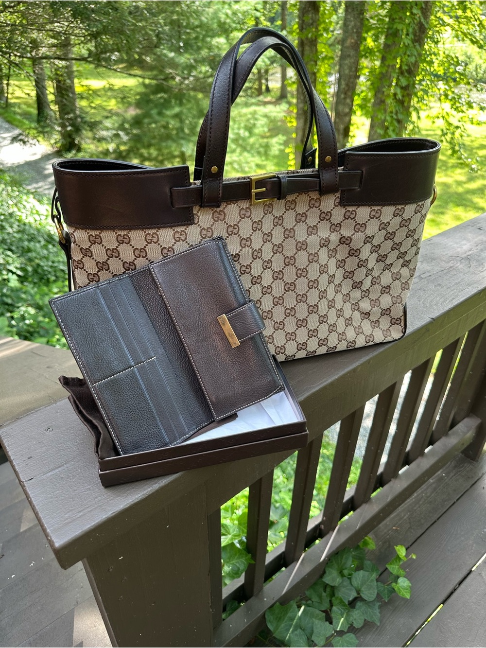 Gucci Belt Tote with Gucci Wallet Bundle - Picture 3 of 14